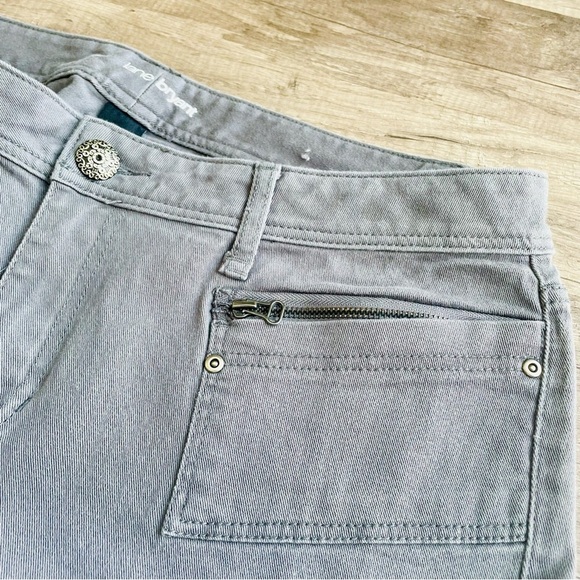 Lane Bryant Gray Slim Jeans Size 20 - Picture 3 of 9